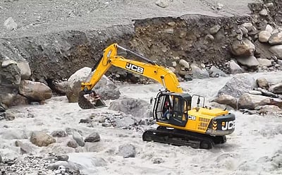 ஹிமாசல் மேகவெடிப்பு: 40 பேர் மாயம்; மீட்புப் பணிகளுக்காக தற்காலிக பாலம்